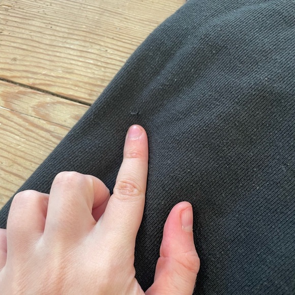 Carhartt Men's Charcoal Hoodie with Sleeve Logo - Picture 4 of 7